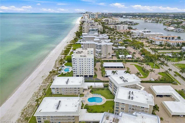 2875 Gulf Shore Blvd N 106, Naples, Florida 34103
