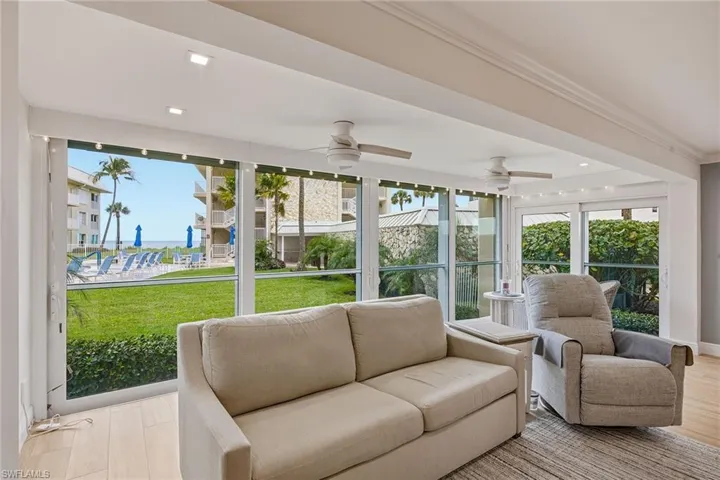 2875 Gulf Shore Blvd N 106, Naples, Florida 34103