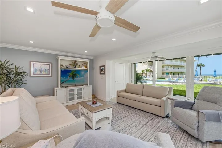 2875 Gulf Shore Blvd N 106, Naples, Florida 34103