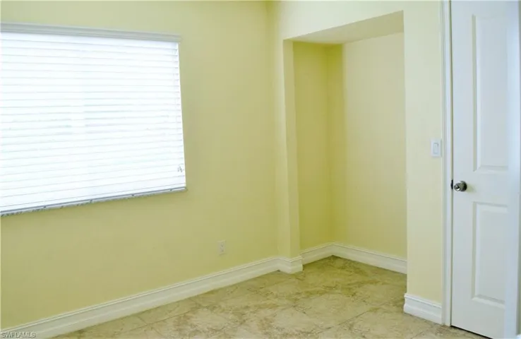 3175  Royalston  AVE, Fort Myers, FL 33916