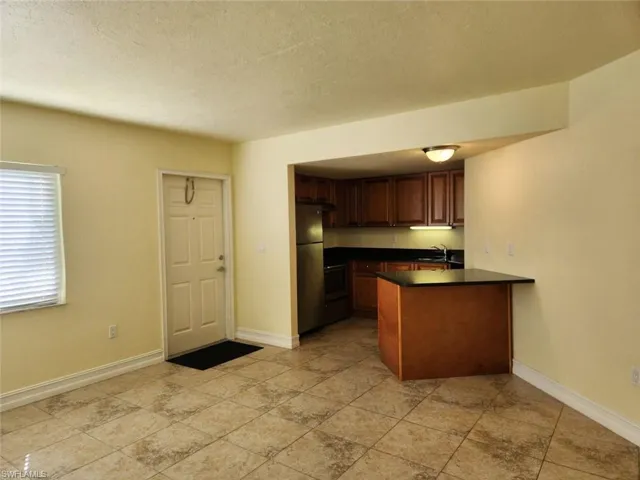 3175  Royalston  AVE, Fort Myers, FL 33916