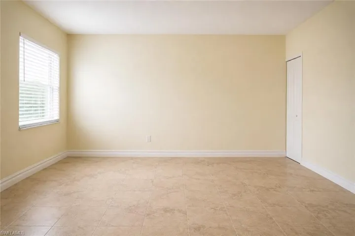 3175 Royalston Ave 105, Fort Myers, Florida 33916