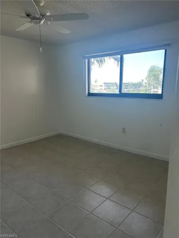 4260 Se 20th Pl 205, Cape Coral, Florida 33904