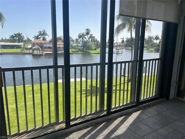 4260 Se 20th Pl 205, Cape Coral, Florida 33904