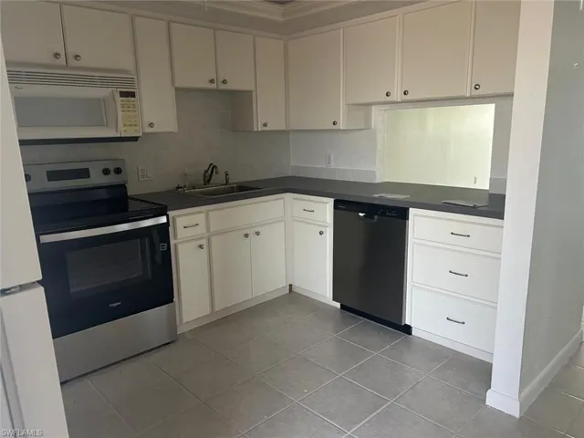 4260 Se 20th Pl 205, Cape Coral, Florida 33904
