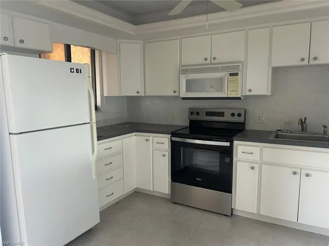 4260 Se 20th Pl 205, Cape Coral, Florida 33904