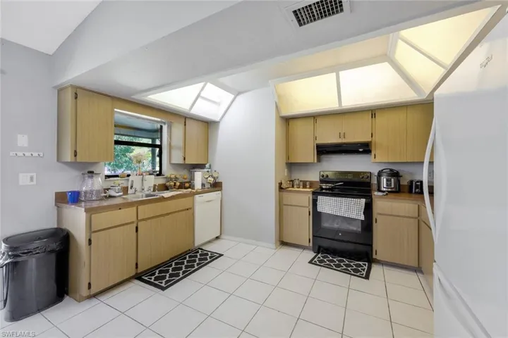 3173 54th LN SW, NAPLES FL 34116