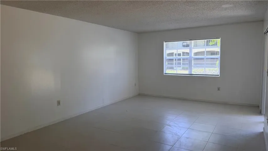 3407  Winkler  AVE, Fort Myers, FL 33916