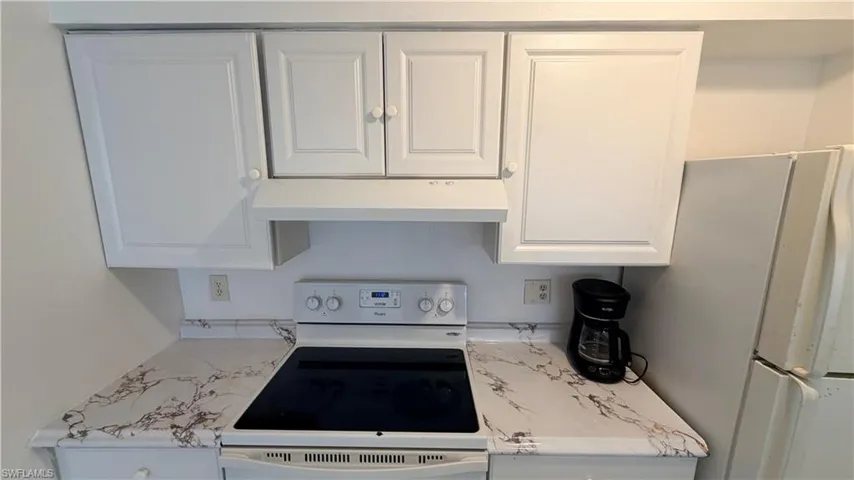 3407  Winkler  AVE, Fort Myers, FL 33916
