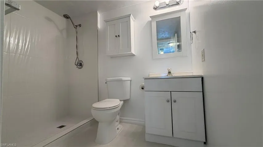 3407  Winkler  AVE, Fort Myers, FL 33916