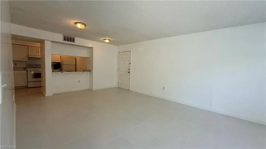3407  Winkler  AVE, Fort Myers, FL 33916