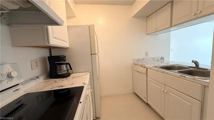 3407  Winkler  AVE, Fort Myers, FL 33916