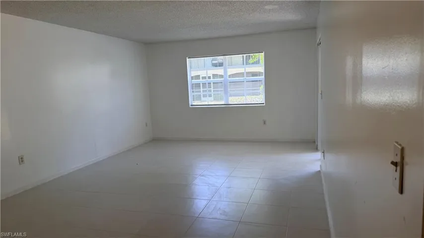 3407  Winkler  AVE, Fort Myers, FL 33916