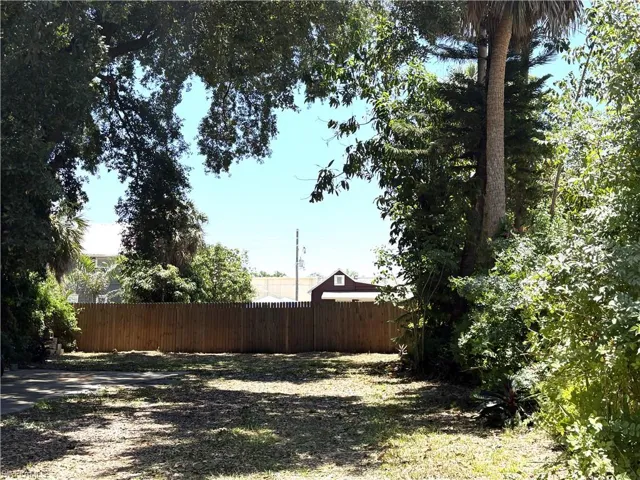 2156 Victoria Ave, Fort Myers, Florida 33901