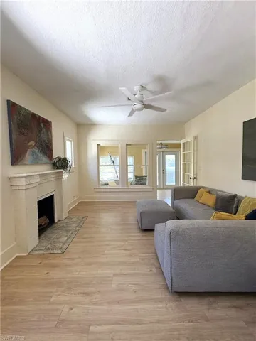 2156 Victoria Ave, Fort Myers, Florida 33901
