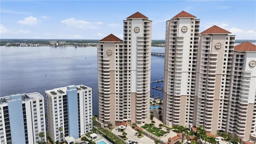 2104 1st St 1702, Fort Myers, Florida 33901