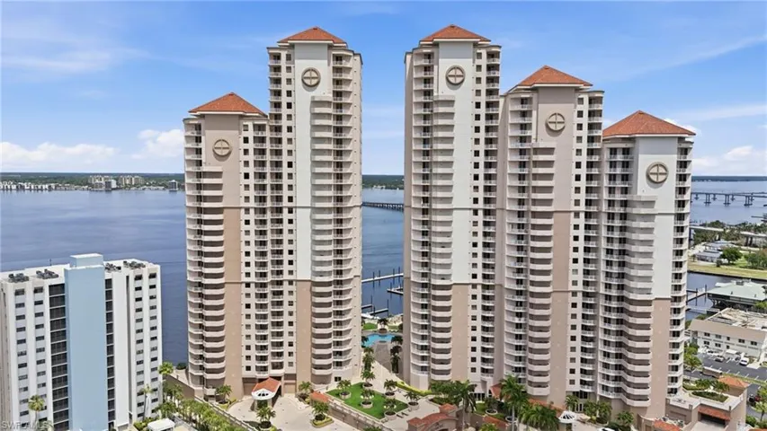2104 1st St 1702, Fort Myers, Florida 33901