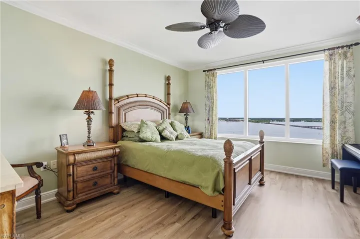 2104 1st St 1702, Fort Myers, Florida 33901