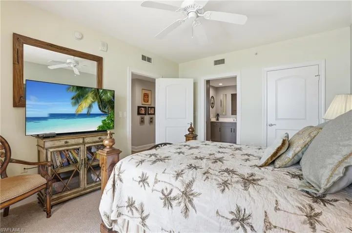 2104 1st St 1702, Fort Myers, Florida 33901