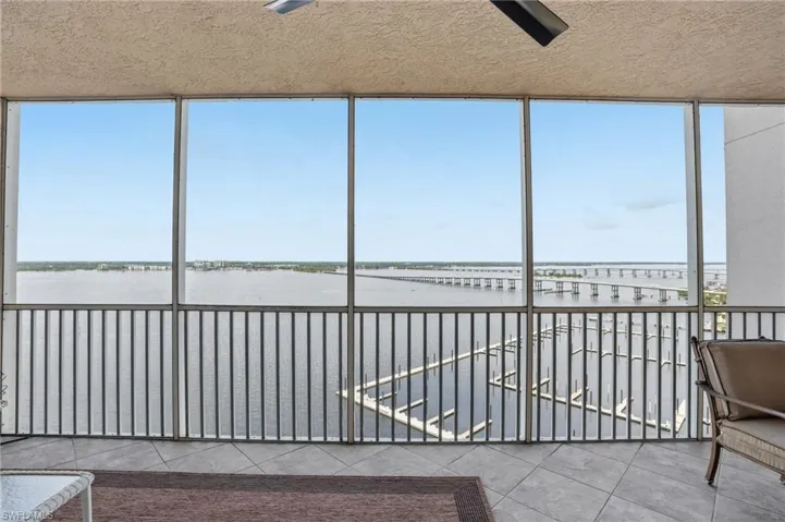 2104 1st St 1702, Fort Myers, Florida 33901