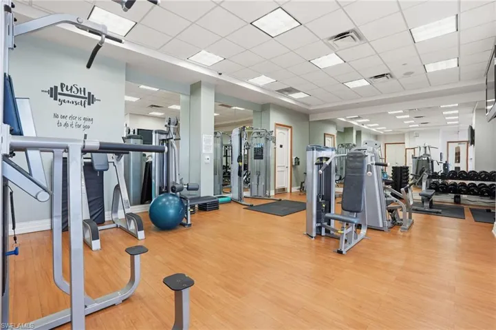 2104 1st St 1702, Fort Myers, Florida 33901