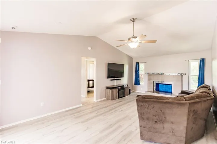 1822 NW 27th  PL, Cape Coral, FL 33993