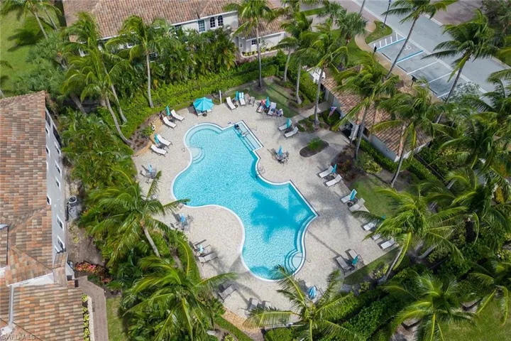 3190  Serenity  CT, Naples, FL 34114