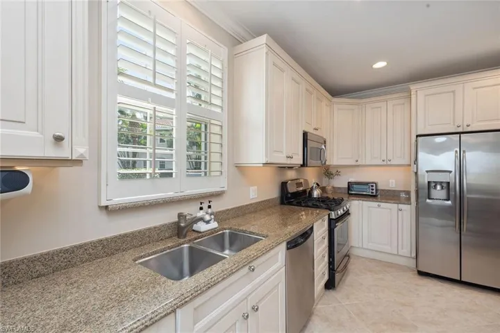 3190  Serenity  CT, Naples, FL 34114