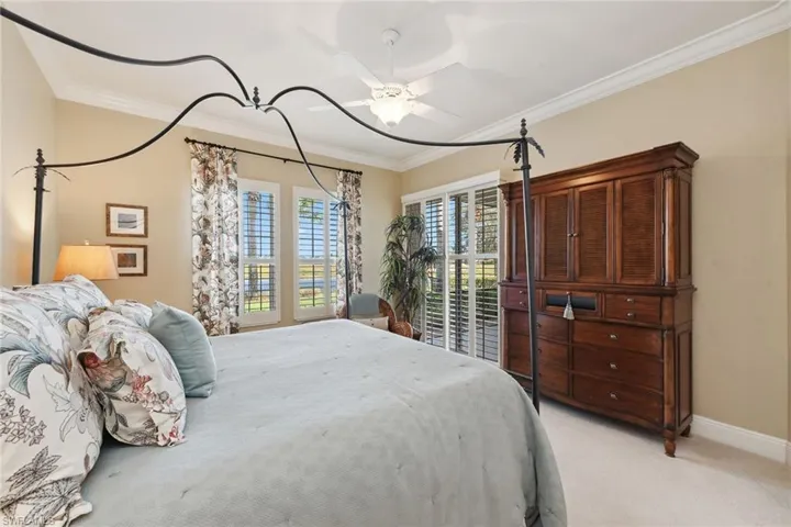 3190  Serenity  CT, Naples, FL 34114