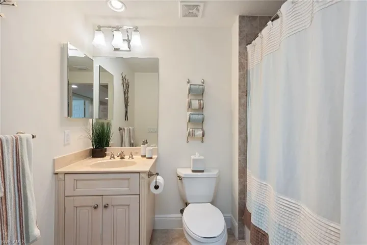 3190  Serenity  CT, Naples, FL 34114