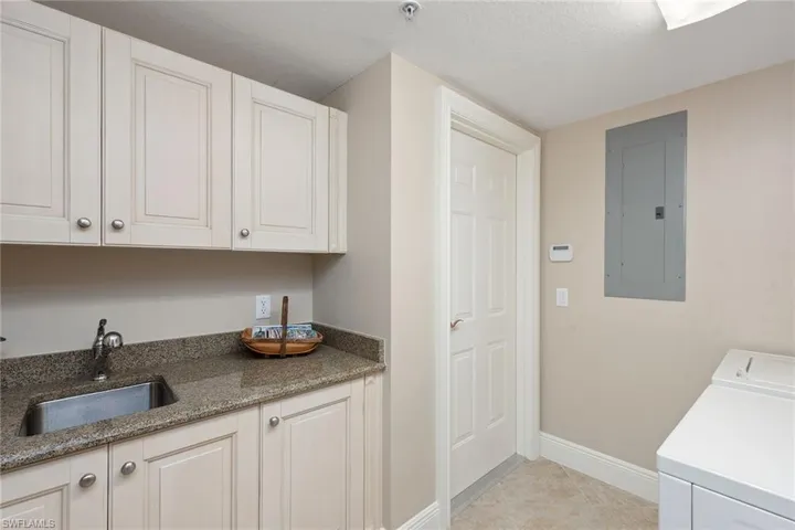 3190  Serenity  CT, Naples, FL 34114