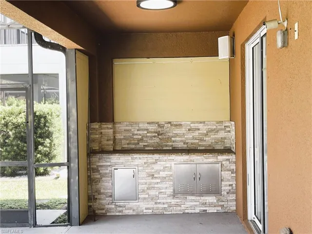 Summer Kitchen