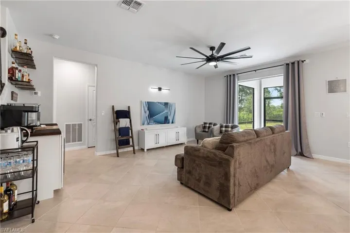 2639 Scarlet Way, Naples, Florida 34120