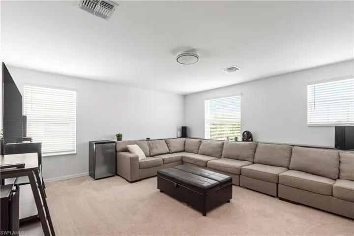 2nd Floor Bonus Room