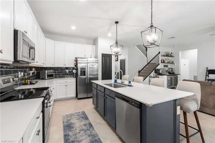 2639 Scarlet Way, Naples, Florida 34120