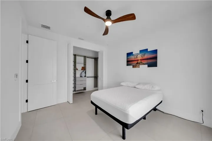 1913 NE 34th  TER, Cape Coral, FL 33909