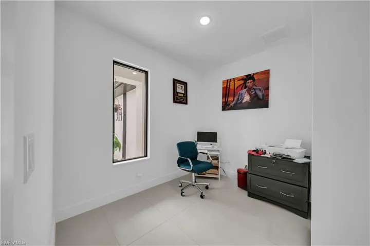 1913 NE 34th  TER, Cape Coral, FL 33909