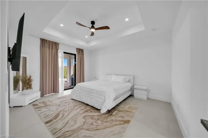 1913 NE 34th  TER, Cape Coral, FL 33909