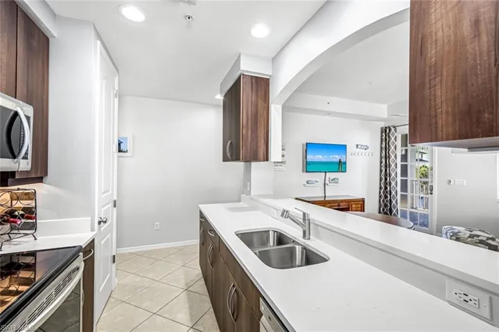 4633 Estero Blvd 201, Fort Myers Beach, Florida 33931