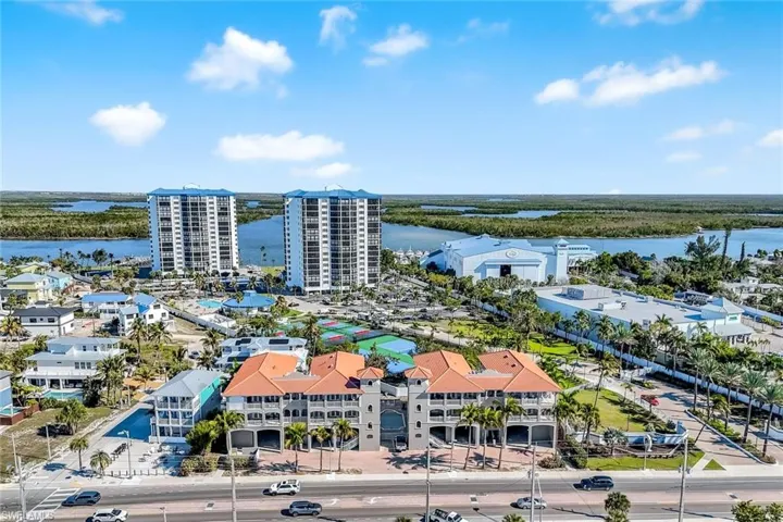 4633 Estero Blvd 201, Fort Myers Beach, Florida 33931