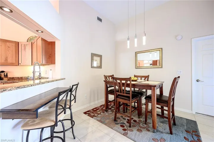 559 Beachwalk Cir U-203, Naples, Florida 34108