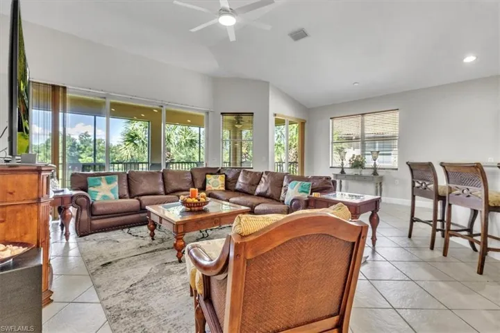 9276 Aviano Dr 202, Fort Myers, Florida 33913