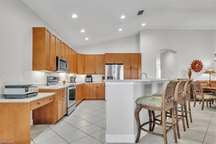 9276 Aviano Dr 202, Fort Myers, Florida 33913