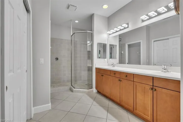 9276 Aviano Dr 202, Fort Myers, Florida 33913