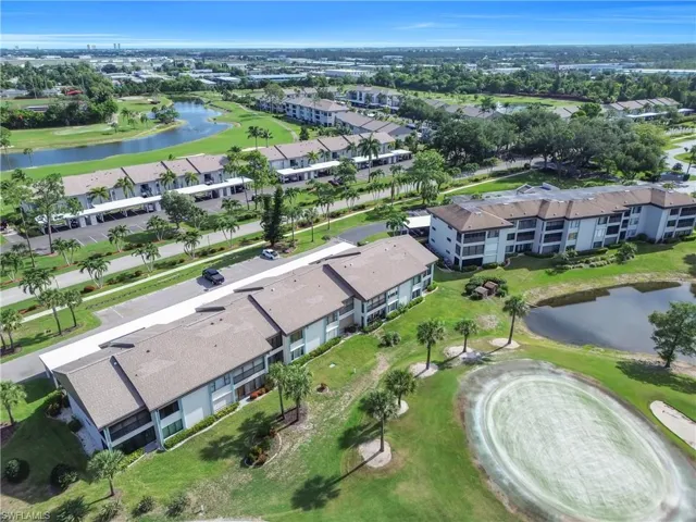 5790 Trailwinds Dr 111, Fort Myers, Florida 33907
