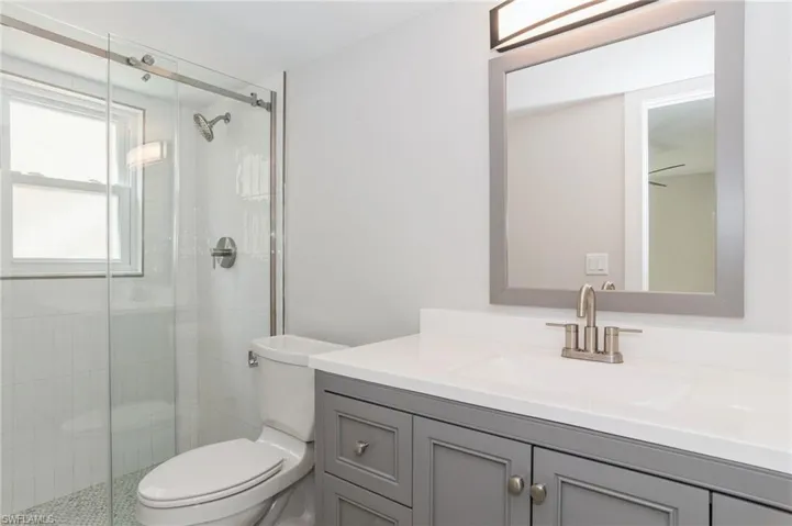 Unfurnished bedroom featuring light wood-style flooring, ceiling fan, recessed lighting, and a closet