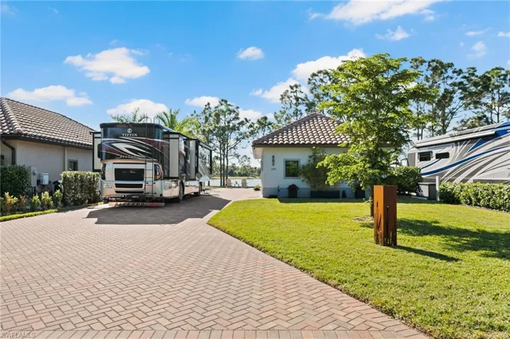 13779 Golden Palms Cir, Fort Myers, Florida 33913