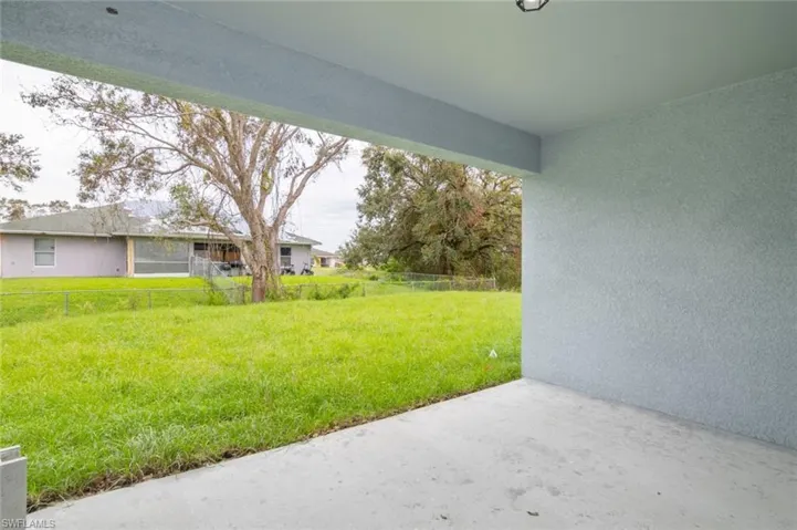 1117-1119 Ichabod Ave S, Lehigh Acres Fl 33973