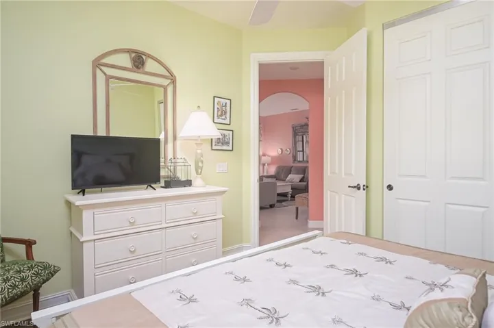 Bedroom with ceiling fan
