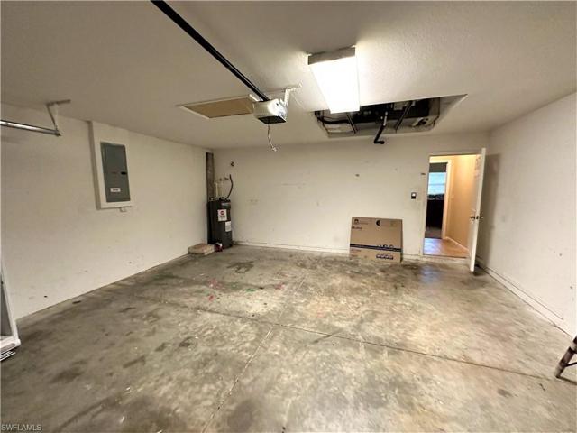 3303 E 8th  ST, LEHIGH ACRES, FL 33972